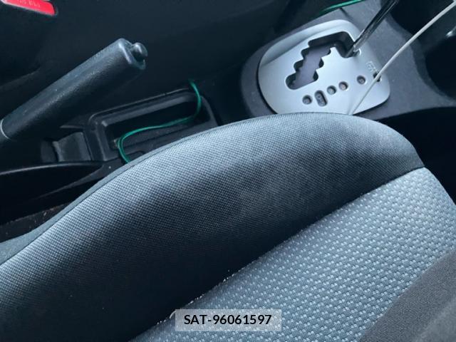 Toyota VITZ 2014-03 8219836-14