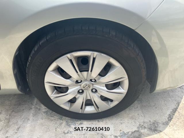 Toyota VITZ 2012-06 8219946-12
