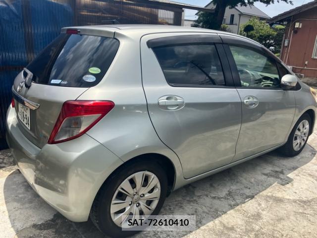 Toyota VITZ 2012-06 8219946-2