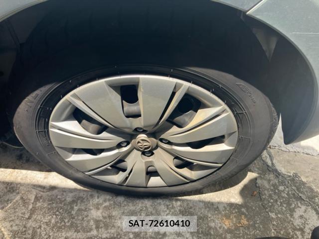 Toyota VITZ 2012-06 8219946-4