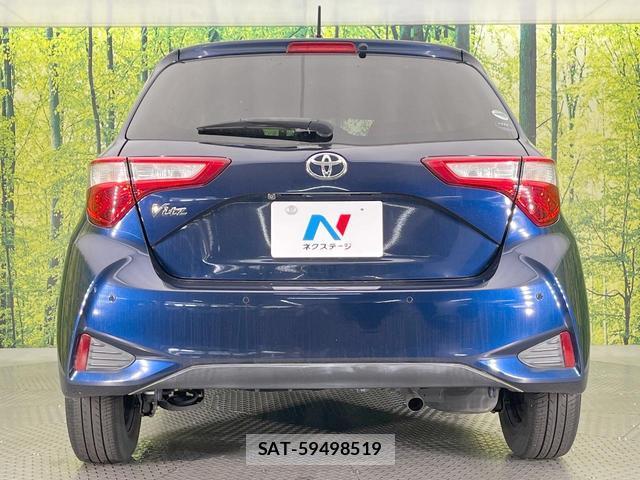 Toyota VITZ 2018-10 8220110-14