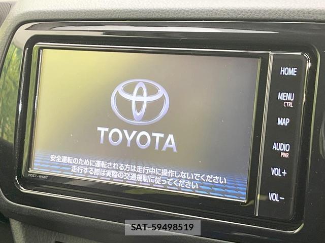 Toyota VITZ 2018-10 8220110-2