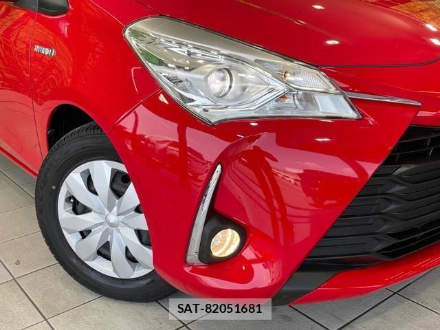 Toyota VITZ 2017-10 8221283-11