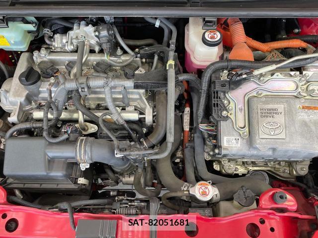 Toyota VITZ 2017-10 8221283-17