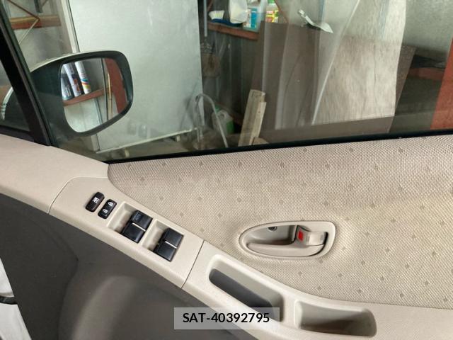 Toyota VITZ 2009-09 8221711-11