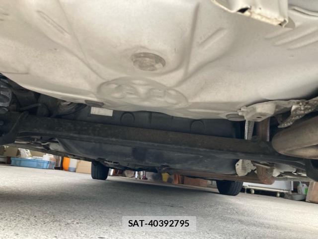 Toyota VITZ 2009-09 8221711-7