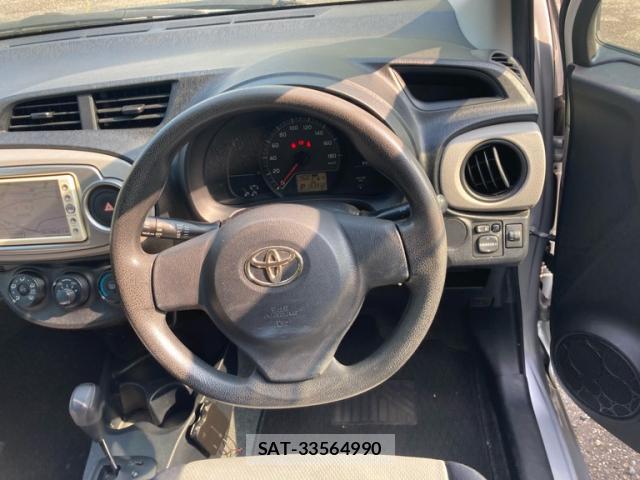 Toyota VITZ 2011-03 8221712-15