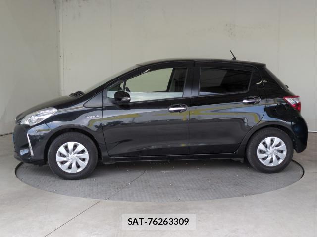 Toyota VITZ 2019-07 8222213-11