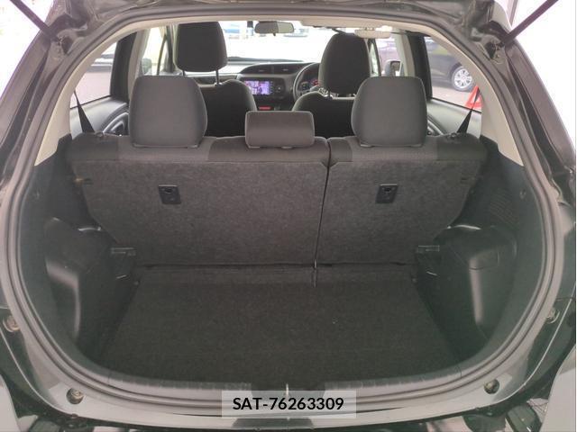 Toyota VITZ 2019-07 8222213-15