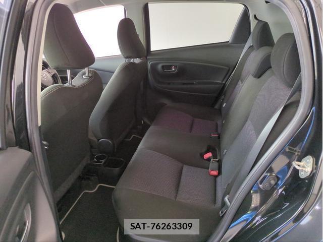 Toyota VITZ 2019-07 8222213-6