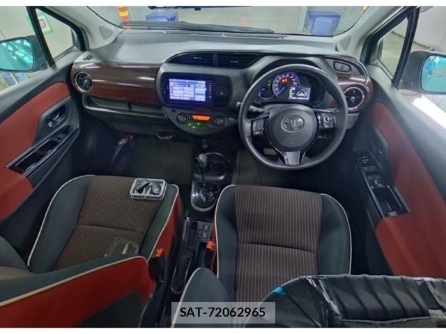 Toyota VITZ 2017 8222568-2