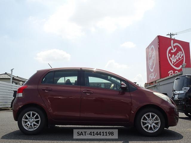 Toyota VITZ 2010-04 8222695-6