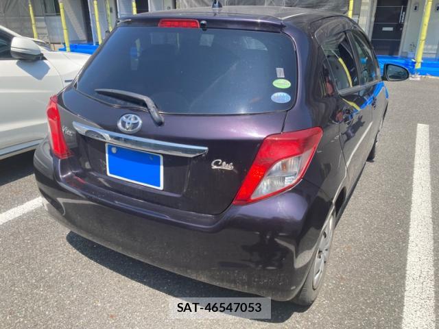 Toyota VITZ 2013-08 8223568-13