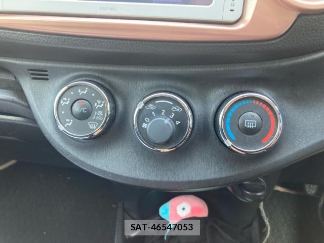 Toyota VITZ 2013-08 8223568-18