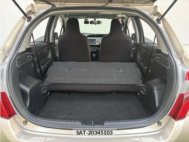 Toyota VITZ 2014-09 8224692-13