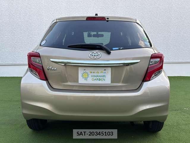 Toyota VITZ 2014-09 8224692-17