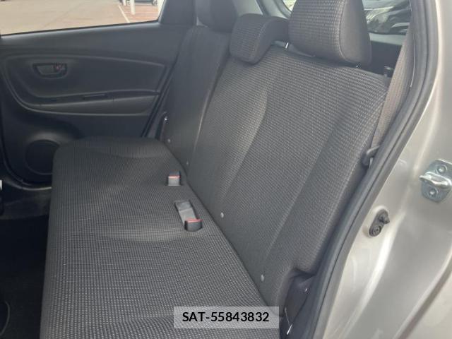 Toyota VITZ 2014-12 8225184-6