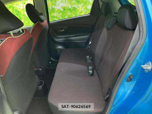 Toyota VITZ 2017-06 8225207-6