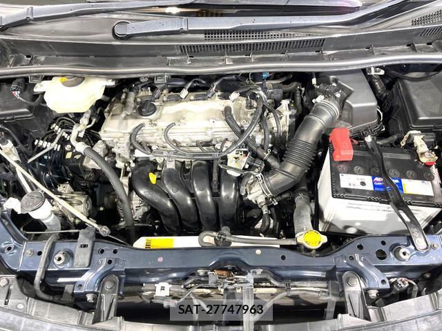 Toyota VOXY 2014-06 8216120-19