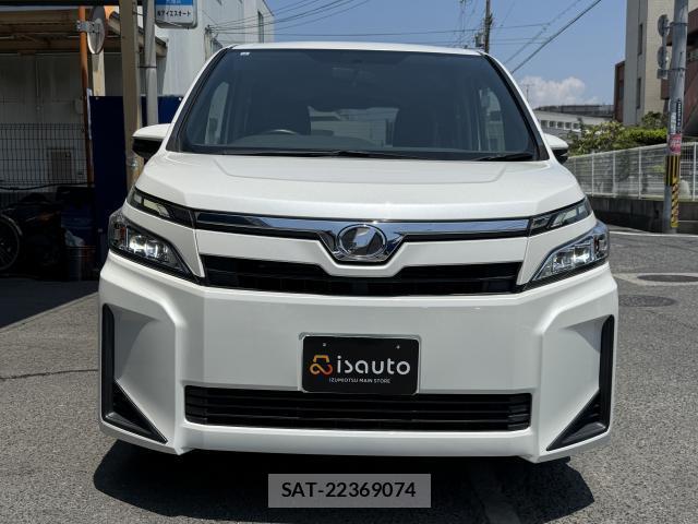 Toyota VOXY 2018-10 8216717-13