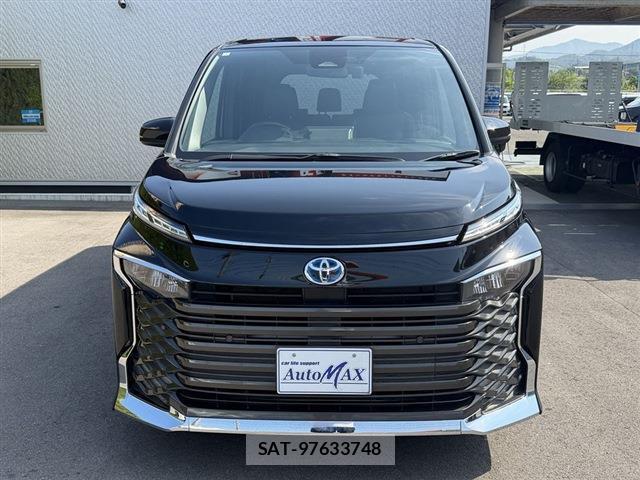 Toyota VOXY 2023-07 8216777-4