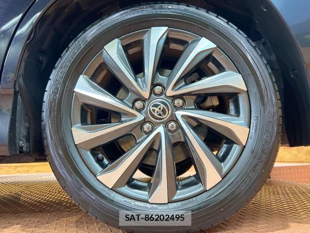 Toyota VOXY 2023-06 8216784-13