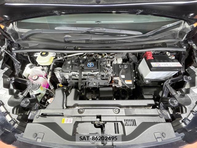 Toyota VOXY 2023-06 8216784-18