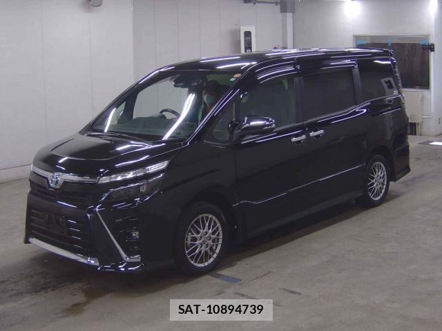 Toyota VOXY 2021-08 8216967-3