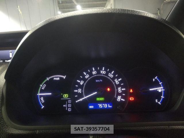 Toyota VOXY 2018-11 8216972-5