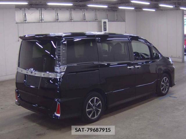 Toyota VOXY 2019-06 8216980-4