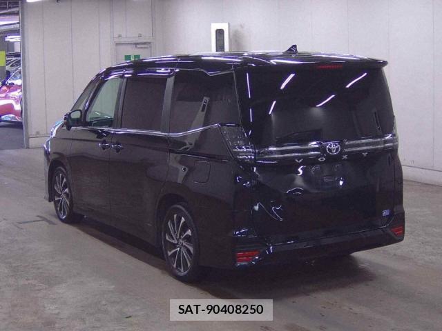 Toyota VOXY 2023-07 8217078-1