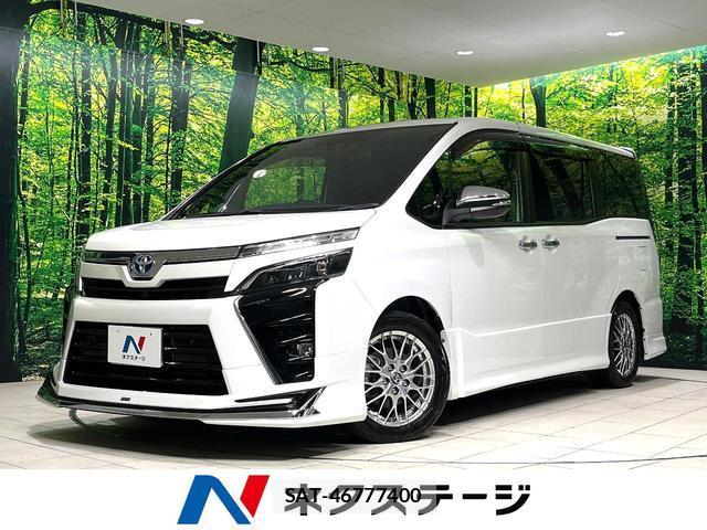 Toyota VOXY 2020-09 8217105-0