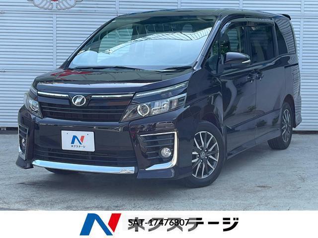 Toyota VOXY 2014-01 8217129-0