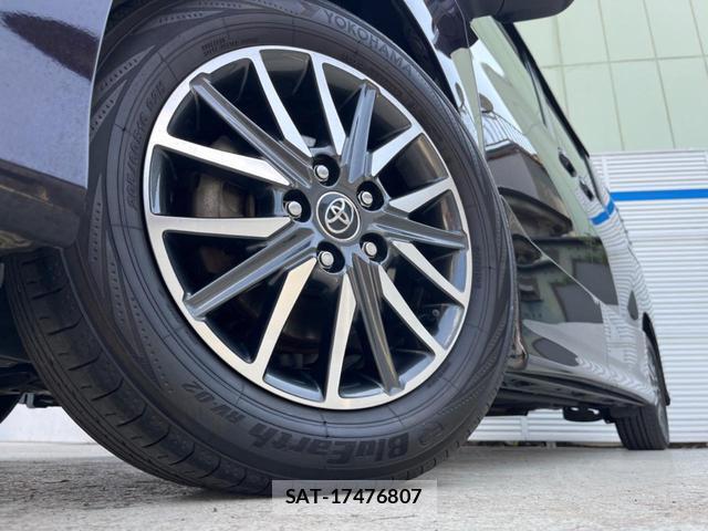 Toyota VOXY 2014-01 8217129-12