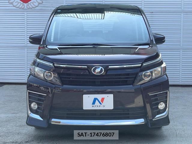 Toyota VOXY 2014-01 8217129-13