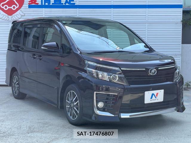 Toyota VOXY 2014-01 8217129-15