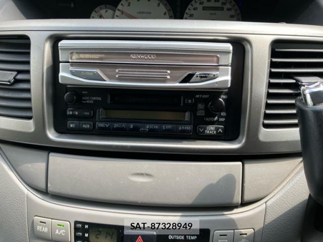 Toyota VOXY 2002-02 8217164-10