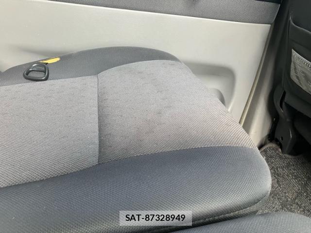 Toyota VOXY 2002-02 8217164-14
