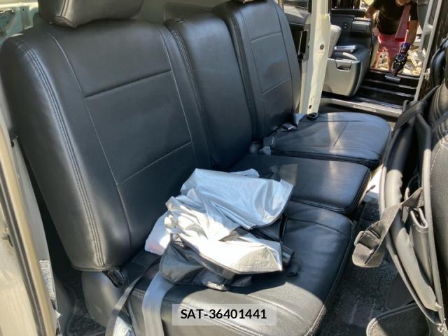 Toyota VOXY 2002-02 8217166-14