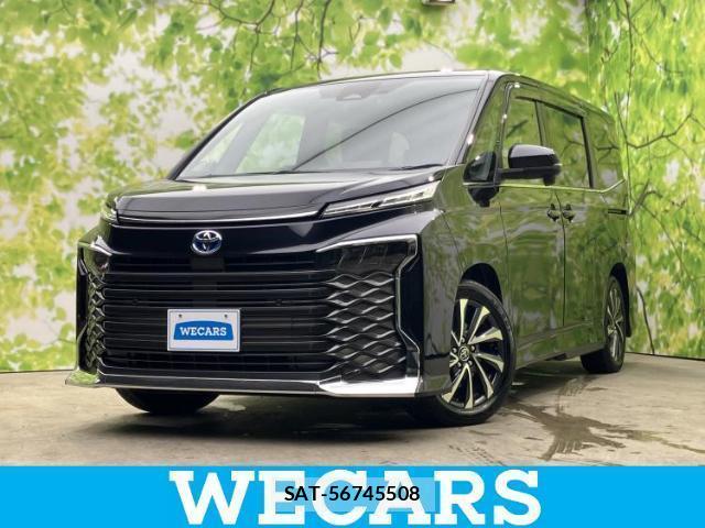 Toyota VOXY 2023-01 8217211-0