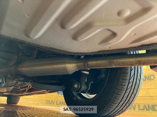 Toyota VOXY 2017-09 8217302-19