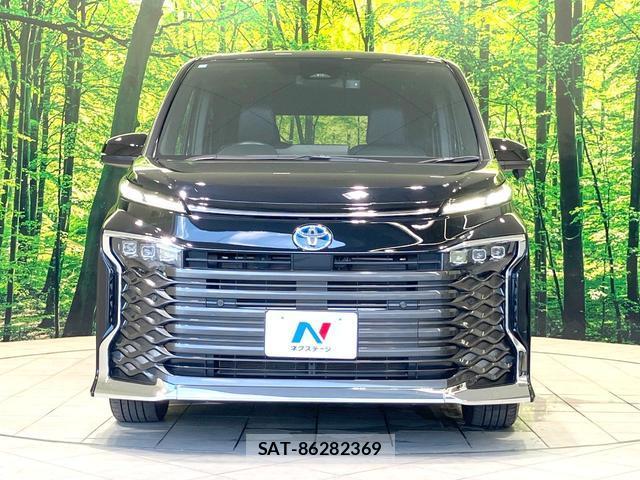 Toyota VOXY 2024-03 8218325-15