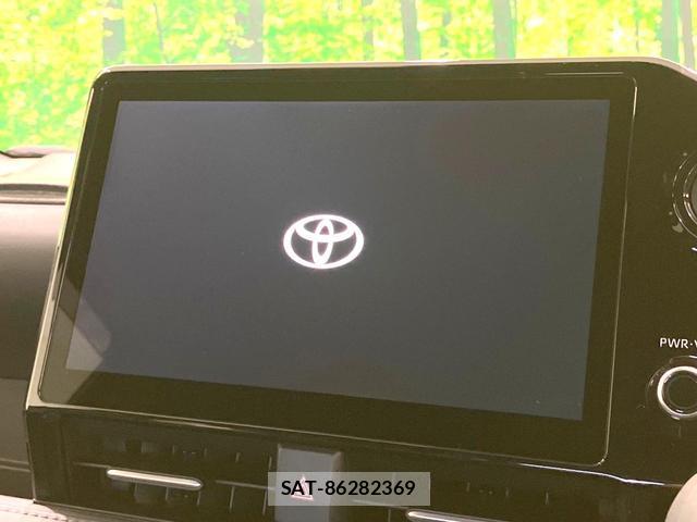 Toyota VOXY 2024-03 8218325-2
