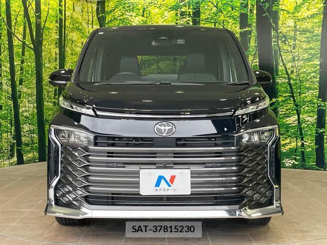 Toyota VOXY 2025-12 8218507-14
