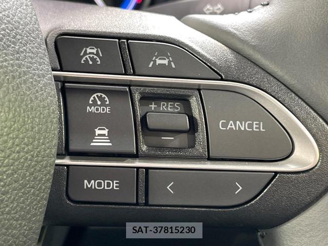 Toyota VOXY 2025-12 8218507-5