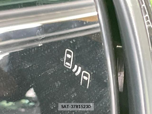 Toyota VOXY 2025-12 8218507-6