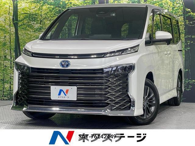 Toyota VOXY 2023-07 8218535-0