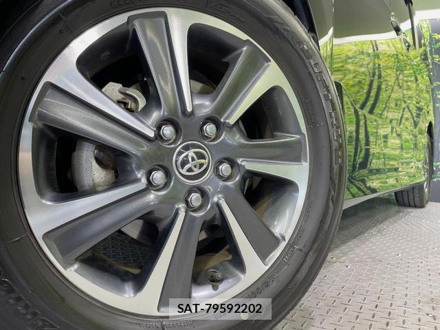 Toyota VOXY 2020-09 8218537-13