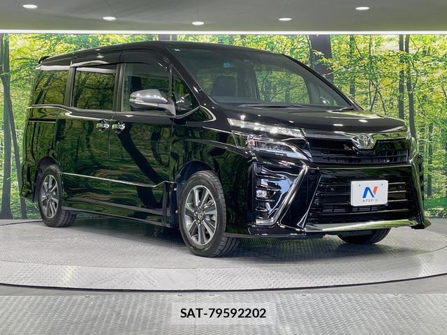 Toyota VOXY 2020-09 8218537-16