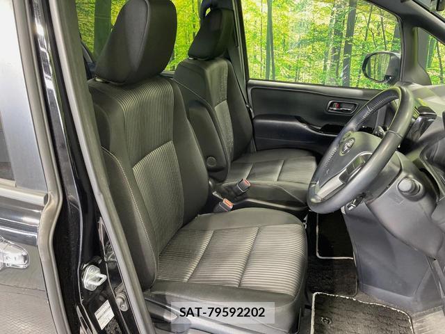 Toyota VOXY 2020-09 8218537-7